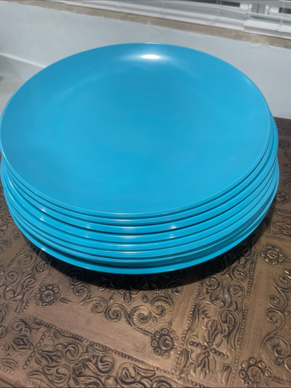 9 Kohl's Bright Turquoise Plastic Dinner Plate